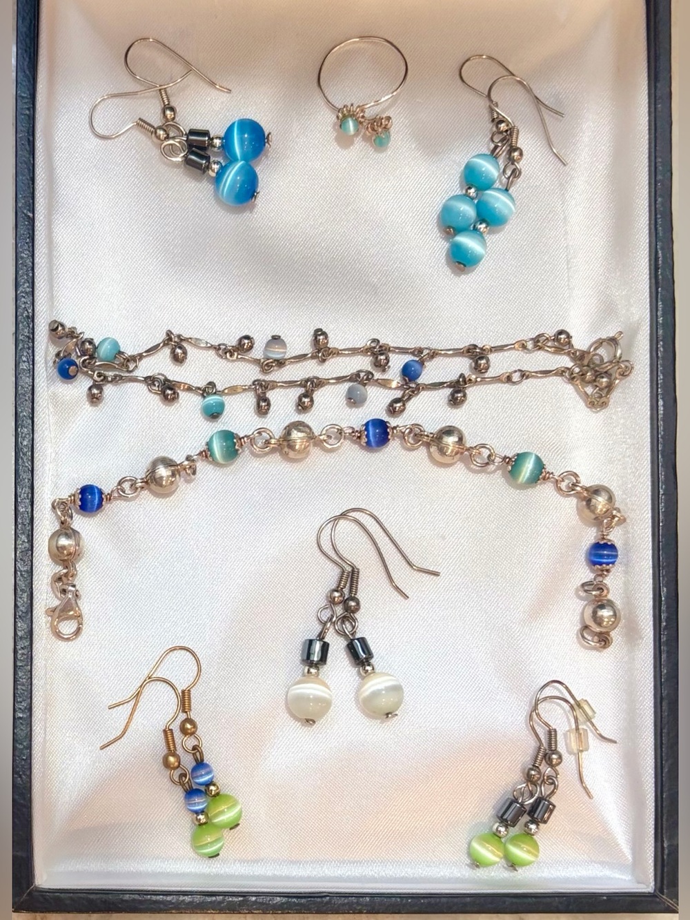 NEW! Glass Bead Jewelry Set